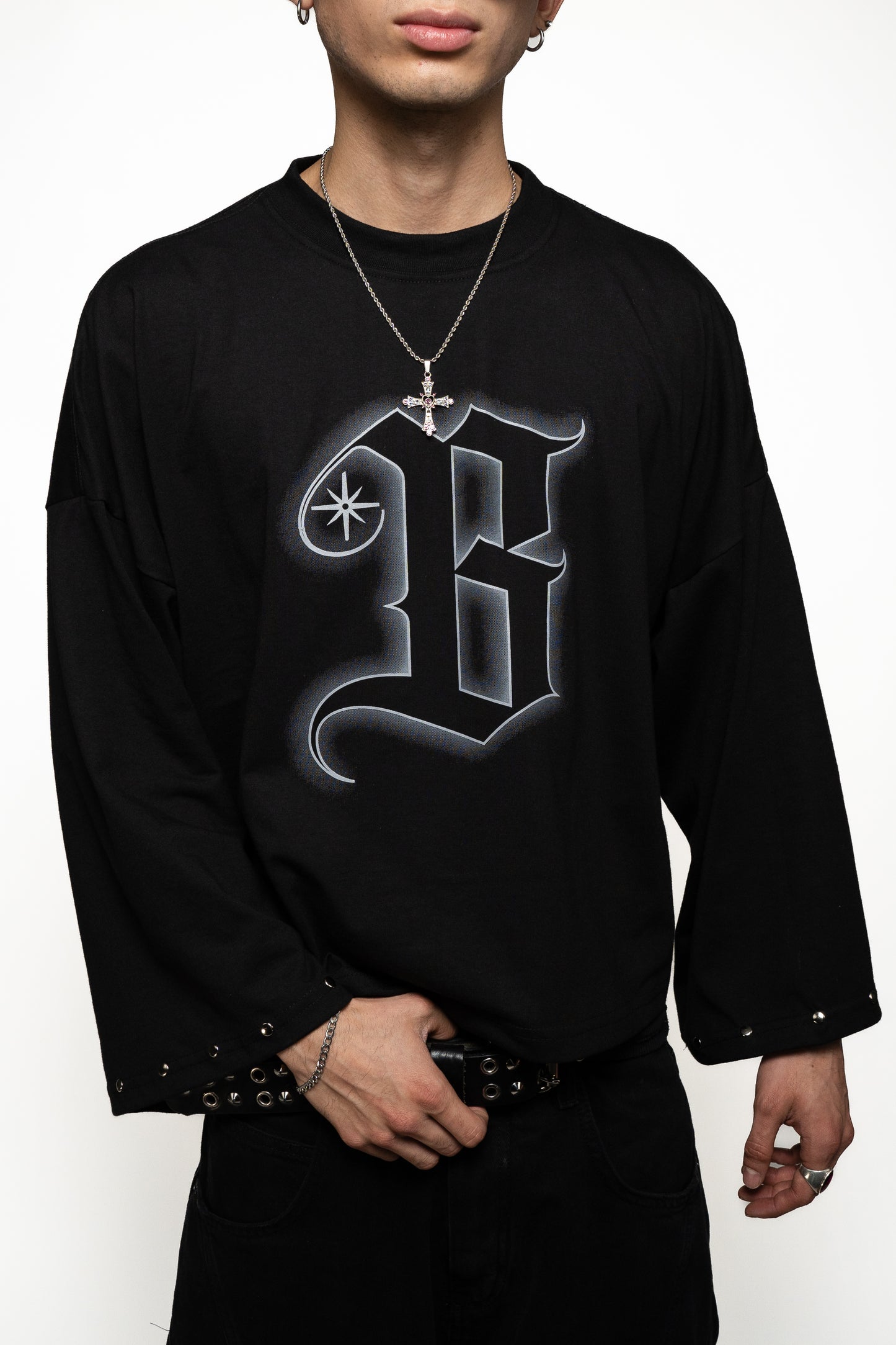 PLAYERA BROWKENS MANGA LARGA